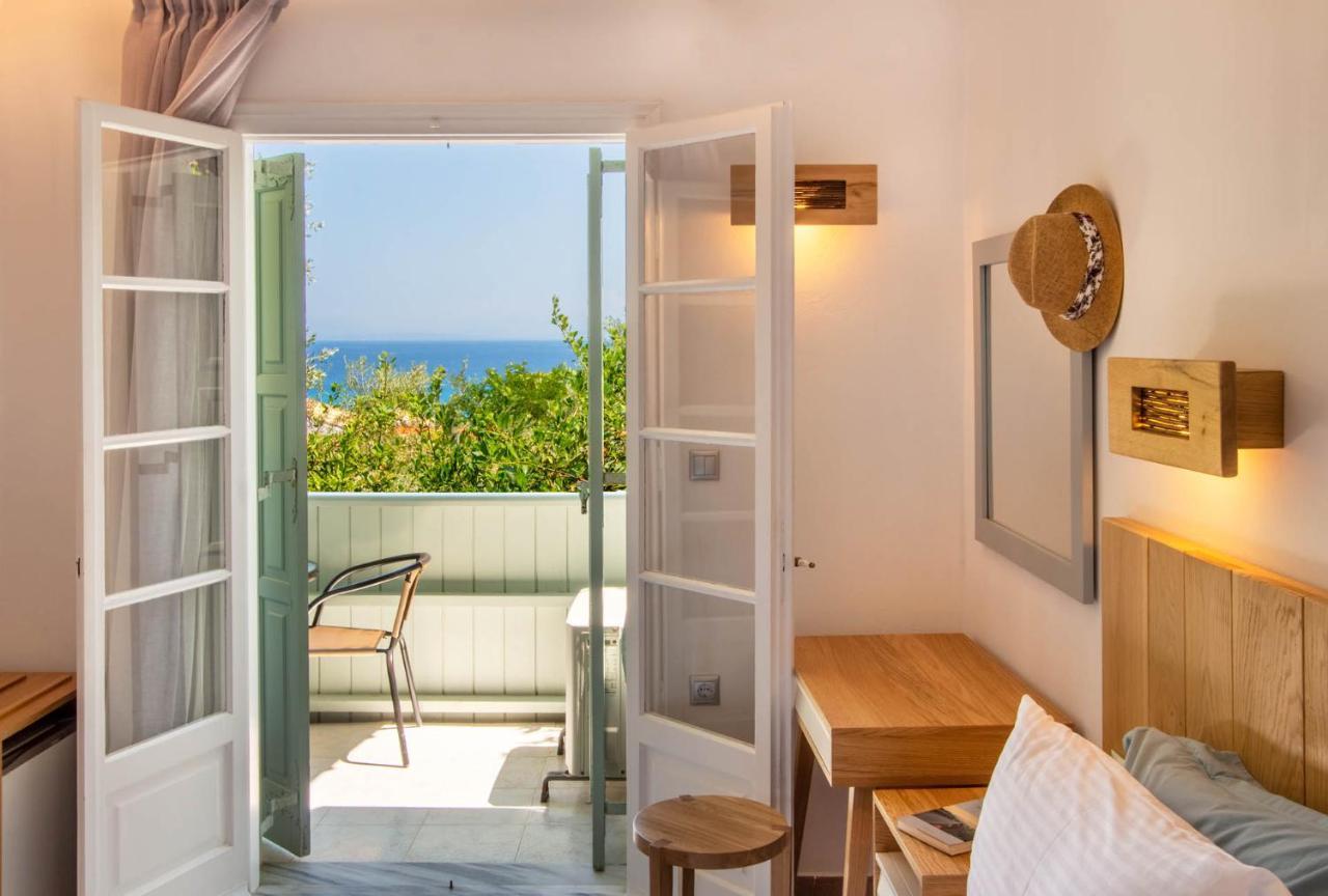 Nefeli Hotel Áyios Nikítas Екстериор снимка